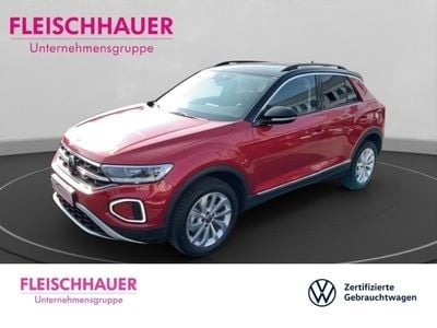 Usata VW T-Roc Style 150 CV (110 kW) 2023 Rosso SUV