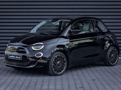 Usata Fiat 500C 86 kW (118 CV) 2023 Nero Cabrio