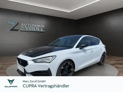 Gebraucht Cupra Leon VZ3 300 PS (220 kW) 2022 Weiß Limousine