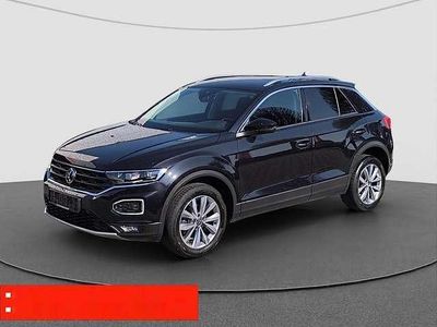 Second-hand VW T-Roc Style 150 CP (110 kW) 2021 Negru SUV