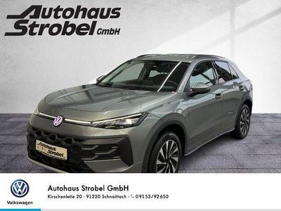 Neu VW T-Roc Life 116 PS (85 kW) 2026 Grau SUV