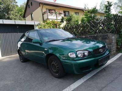 Gebraucht Toyota Corolla 97 PS (71 kW) 1999 Grün Kombi