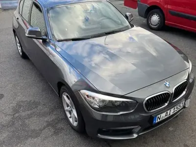 Gebraucht BMW 116 Advantage 116 PS (85 kW) 2015 Silber Kleinwagen