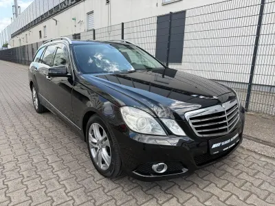Gebraucht Mercedes E350 272 PS (200 kW) 2010 Schwarz Kombi