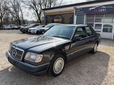 Gebraucht Mercedes E200 Sportline 118 PS (86 kW) 1990 Schwarz Limousine