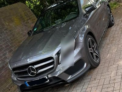 Gebraucht Mercedes GLA220 AMG line 177 PS (130 kW) 2016 Grau SUV