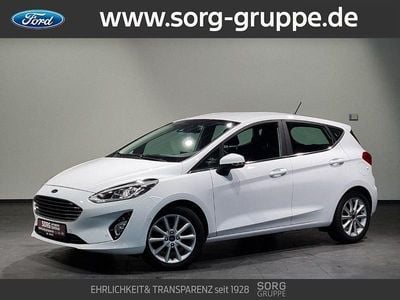 Gebraucht Ford Fiesta Titanium 101 PS (74 kW) 2018 Weiß, frozen white Kleinwagen