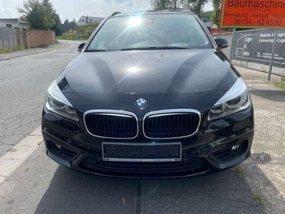 Gebraucht BMW 218 Advantage 136 PS (100 kW) 2016 Black sapphire metallic Van / Kleinbus