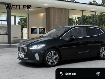 Neu BMW 218 Comfort Edition 136 PS (100 kW) 2026 Black sapphire (schwarz) Van / Kleinbus