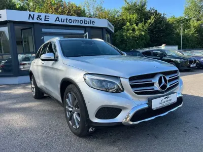 Gebraucht Mercedes GLC250 Exclusive 211 PS (155 kW) 2017 Silber SUV