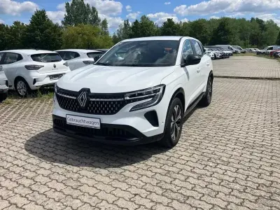 Gebraucht Renault Austral Equilibre 140 PS (102 kW) 2023 Weiß SUV