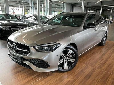 Gebraucht Mercedes C220 Avantgarde 197 PS (144 kW) 2023 Mojavesilber Kombi