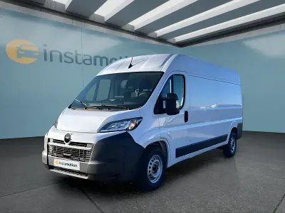 Nouă Opel Movano 140 CP (102 kW) 2025 Alb Van
