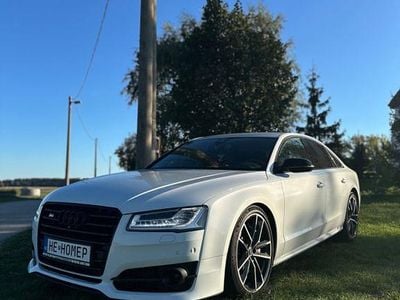Audi S8 plus