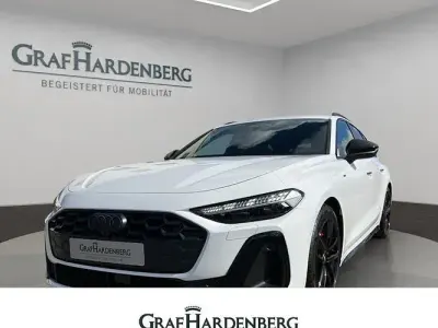 Neu Audi A5 Comfort 367 PS (269 kW) 2025 Weiß Kombi