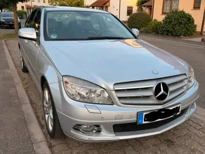 Gebraucht Mercedes C320 Avantgarde 224 PS (164 kW) 2008 Silber Limousine