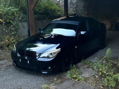 BMW 550