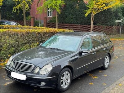 Mercedes E320