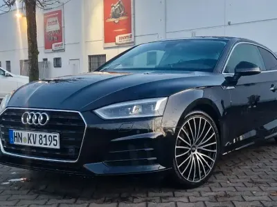 Gebraucht Audi A5 Sport 190 PS (139 kW) 2017 Schwarz Coupé
