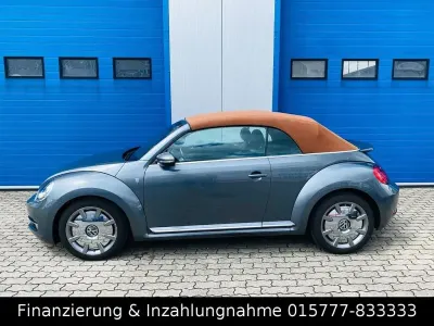 Gebraucht VW Beetle Cabriolet Karmann 105 PS (77 kW) 2016 Grau Cabrio