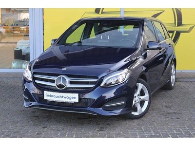 Gebraucht Mercedes B220 Urban 184 PS (135 kW) 2017 Blau Van / Kleinbus