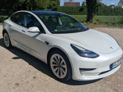 Occasion Tesla Model 3 RWD 208 kW (283 ch) 2022 Blanc Berline
