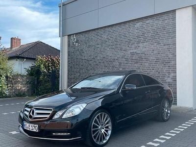 Mercedes E220