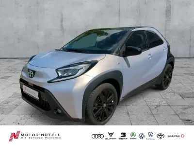 Neu Toyota Aygo X Edition 72 PS (52 kW) 2025 Schwarz SUV