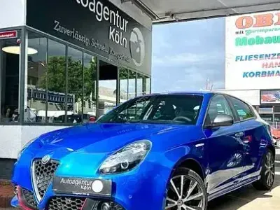 Gebraucht Alfa Romeo Giulietta Super 150 PS (110 kW) 2018 Blau Kleinwagen