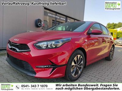 Nouă Kia Ceed 140 CP (102 kW) 2026 Roșu Hatchback