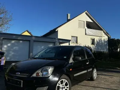 Gebraucht Ford Fiesta Style 69 PS (50 kW) 2007 Schwarz Kleinwagen