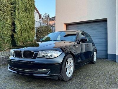 Gebraucht BMW 118 Performance 143 PS (105 kW) 2011 Schwarz Kleinwagen