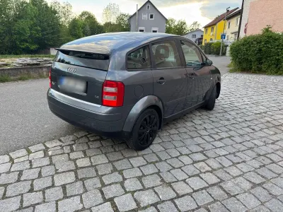 Gebraucht Audi A2 75 PS (55 kW) 2003 Grau Kleinwagen