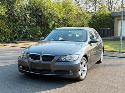 Second-hand BMW 318 Sport Line 129 CP (94 kW) 2007 Gri Berlinǎ