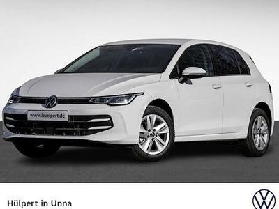 Second-hand VW Golf VIII Life 116 CP (85 kW) 2025 Alb Berlinǎ