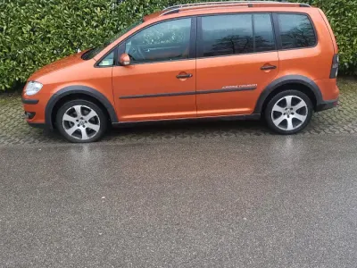 Gebraucht VW Touran 170 PS (125 kW) 2007 Orange Van / Kleinbus