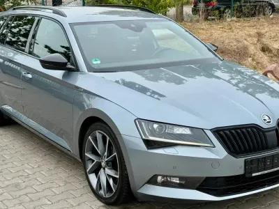 Gebraucht Skoda Superb SportLine 190 PS (139 kW) 2017 Grau Kombi