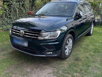 Gebraucht VW Tiguan Allspace 190 PS (139 kW) 2019 Grün SUV