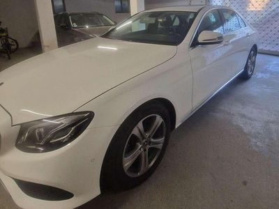 Mercedes E220