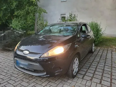 Gebraucht Ford Fiesta 60 PS (44 kW) 2009 Schwarz Kleinwagen