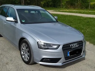 Używany Audi A4 Ambition 120 KM (88 kW) 2012 Srebrny Kombi