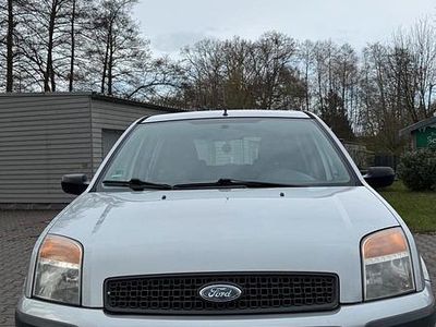 Gebraucht Ford Fiesta 80 PS (58 kW) 2006 Grau Kleinwagen