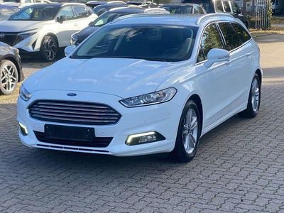Weiß Gebraucht 2018 Ford Mondeo Titanium Limousine | 13.990 € (Fairer Preis)