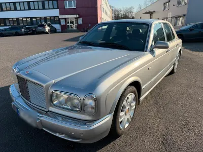 Gebraucht Bentley Arnage 405 PS (297 kW) 2001 Silber Limousine