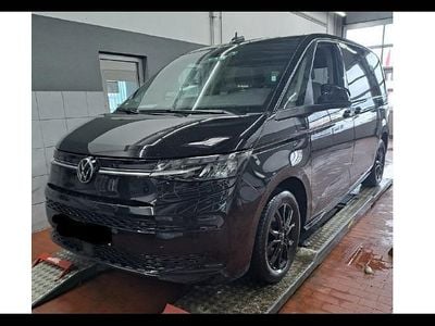 Schwarz Gebraucht 2023 VW Multivan Life Van | 43.950 € (Superpreis)