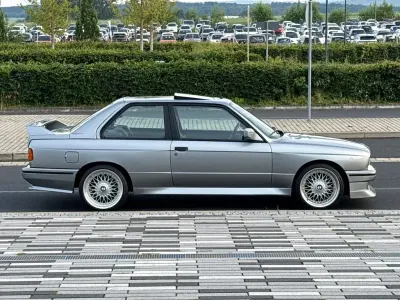 Gebraucht BMW M3 Sport Line 194 PS (142 kW) 1989 Silber