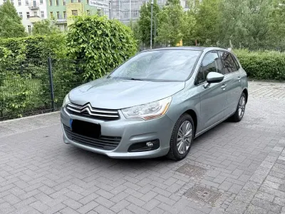 Używany Citroën C4 Exclusive 120 KM (88 kW) 2011 Niebieski Sedan/Limuzyna