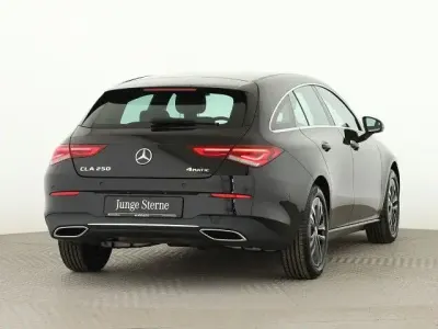 Gebraucht Mercedes CLA250e Shooting Brake 224 PS (164 kW) 2023 Kombi