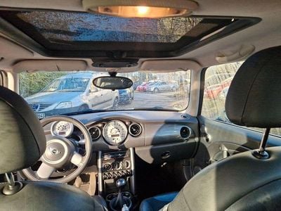 Grün Gebraucht 2005 Mini Cooper Seven Kleinwagen | 2.500 € (Guter Preis)