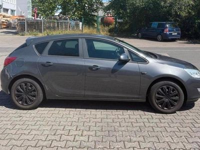Gebraucht Opel Astra 2012 Grau Kombi